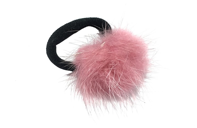 Schattig zwart haarelastiekje met een fluffie oud roze bolletje. 