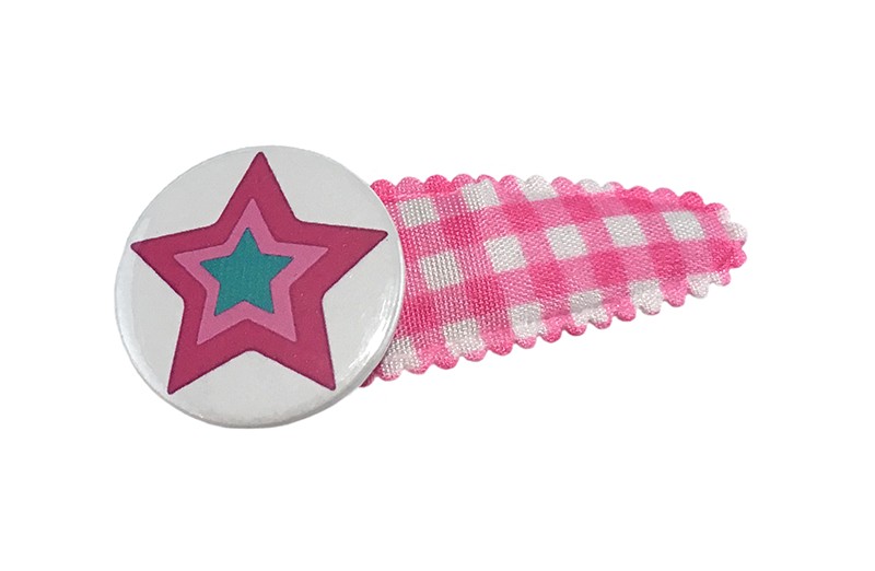 Vrolijk roze wit geruit peuter kleuter haarspeldje. 
Met een leuke button met gekleurde ster. 