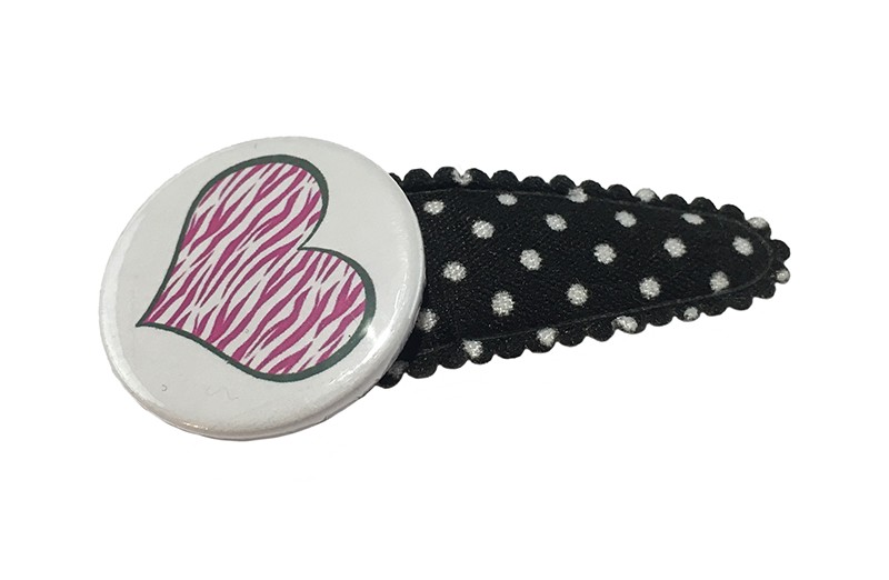 Leuk zwart peuter kleuter haarspeldje met witte stippeltjes. 
Met een vrolijke witte button met roze hartjes motief. 